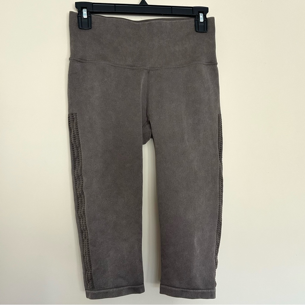 Joylab High Rise Womenâs Leggings With Side Knit Detail